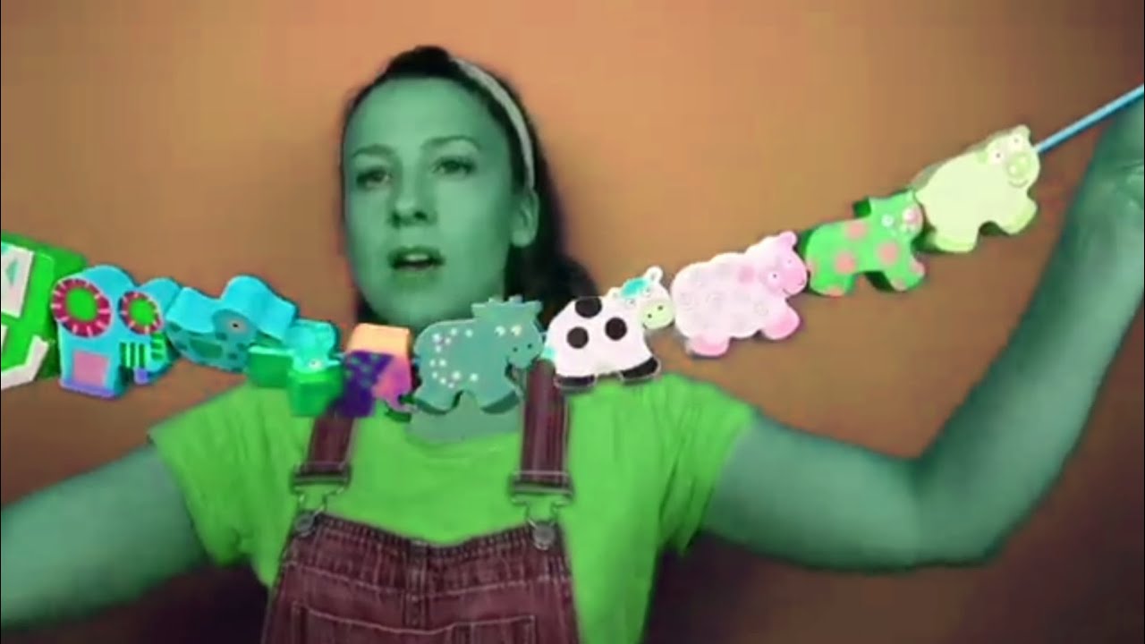 Ms Rachel Put The Animals toy In The Rope Like Bedge.