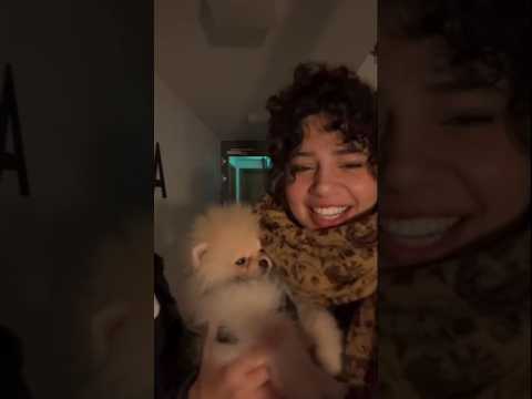 كنا نتلاقى ماحدا يعرف بمطرحنا فيروز