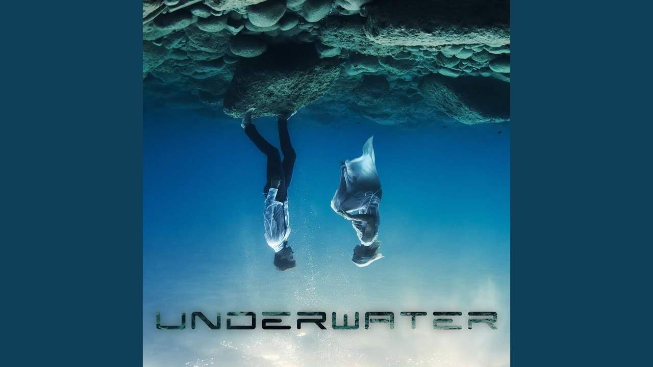 Guarda Underwater su YouTube Guarda Underwater su YouTube