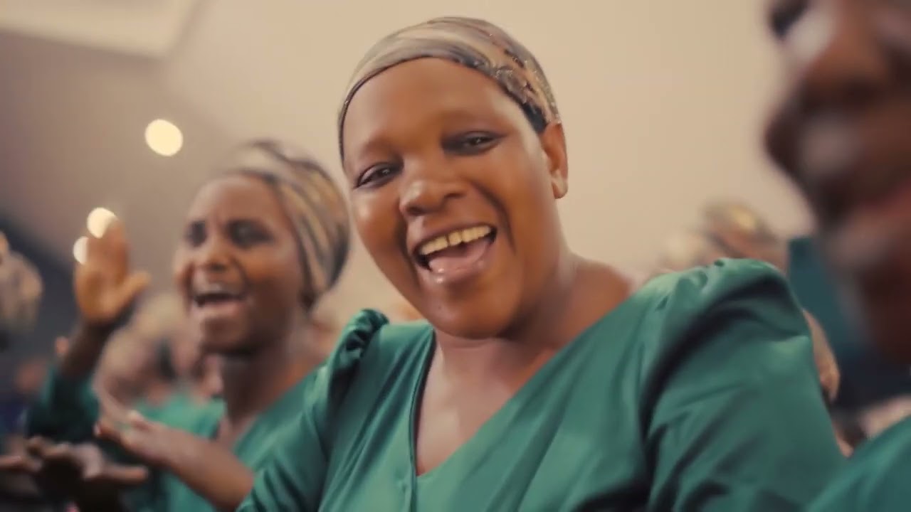 tugiye iwacu mwijuru, Gusenga By Ingabire choir.    live performance at Gatenga