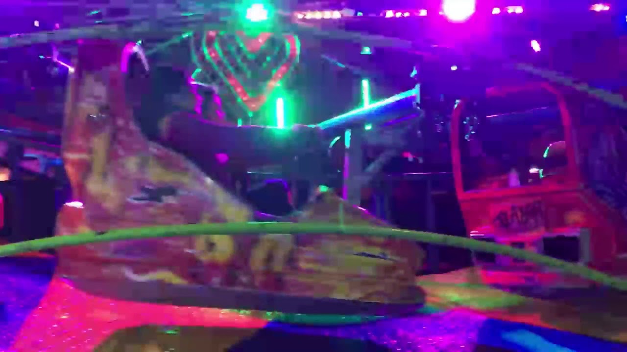 CAMINANDO POR LA PEQUEÑA FERIA DE LA COLONIA PARTE 2