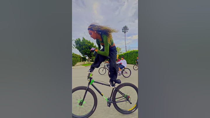 SHE COULDN'T DO THIS BIKE TRICK! #shorts #bikelife #wheelie
