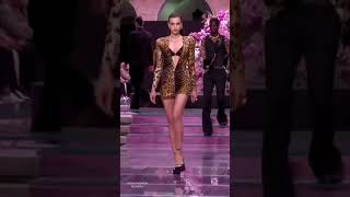 Famous Irina Shayk walks for @versace Men’s SS 2020 Net Worth