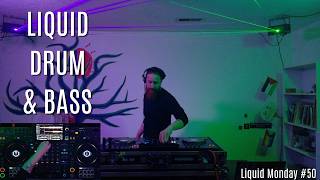 Floating Souls & Boundless Flow │ Liquid Monday #50
