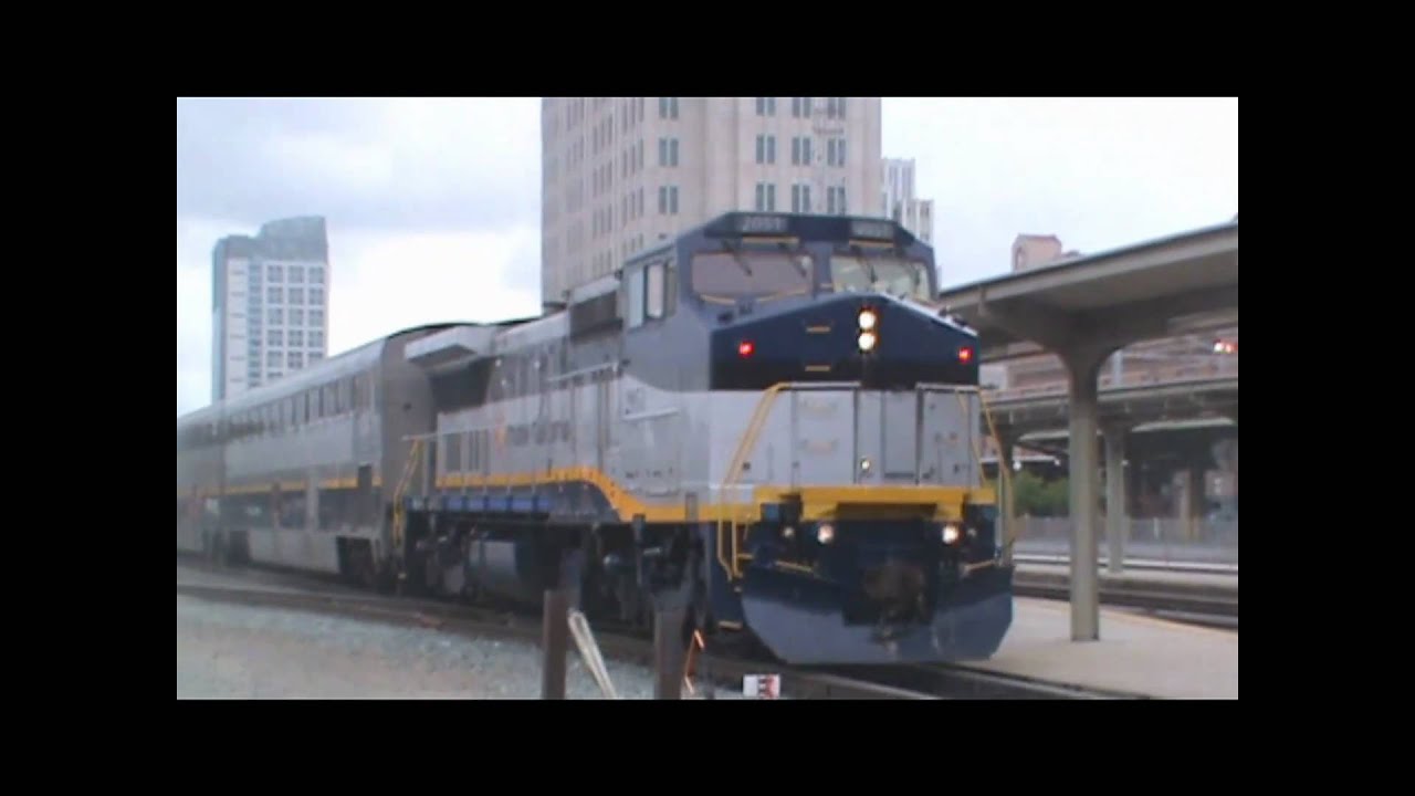 bnsf 5729 Amtrak California Dash 8-32BWH Unit #2051 Leads a Capital Corridor Out of Sacramento