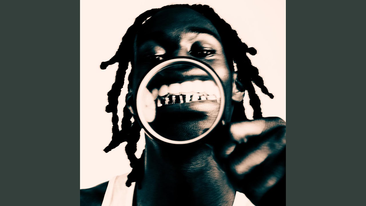 Mira Closure en YouTube Mira Closure en YouTube