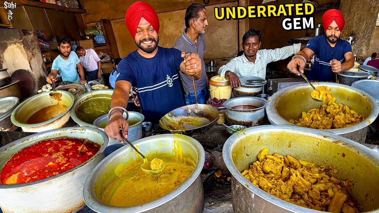 50 Years से Punjab ka Most UNDER RATED Desi Dhaba | Street Food India