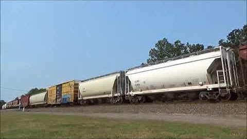 NS East Freight Possibly 16G Lead By 2 Elephant Style NS GEVO