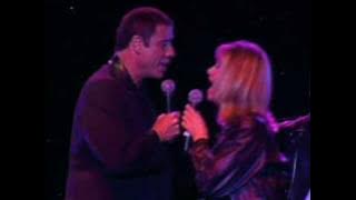 Olivia Newton-John   John Travolta - You're the One That I Want.MPG