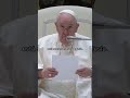 Papa Francisco ora por la salud del Papa emérito Benedicto XVI (28.12.2022)