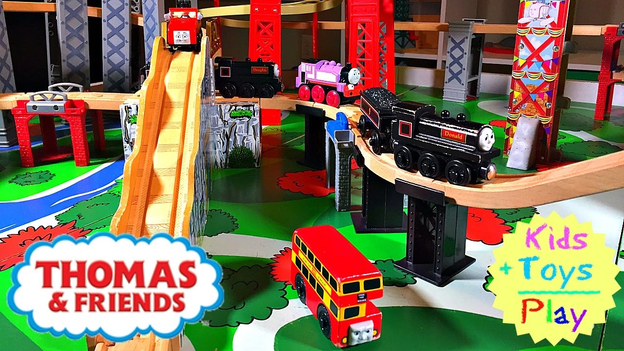 Thomas and Friends Wooden Play Table | Thomas the Tank Engine Roller