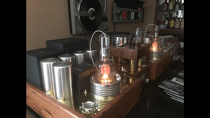 RS1026 Tube amplifier Esoteric K-01X player