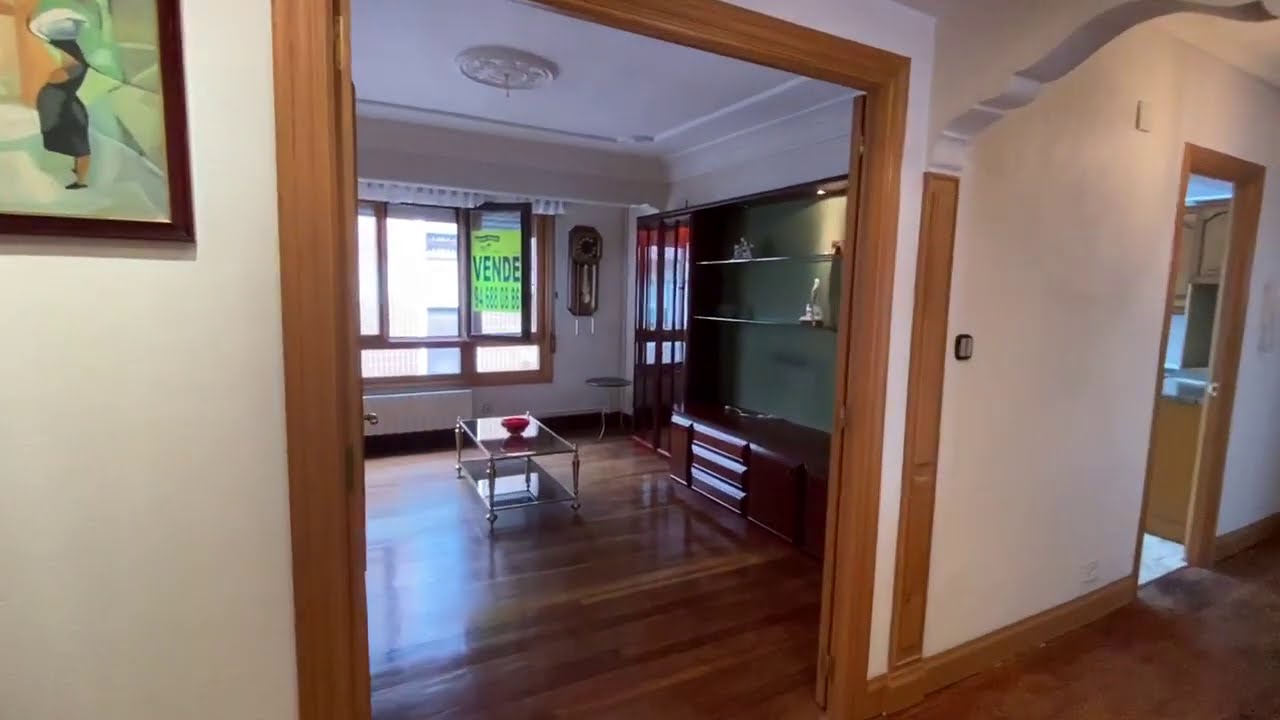 PISO CON ASCENSOR, TRASTERO Y PARCELA DE GARAJE EN VENTA BERMEO.. 240.