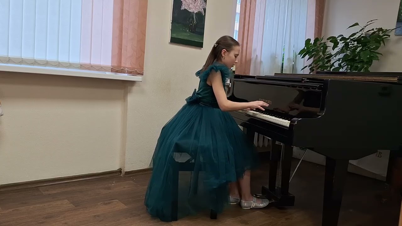 Буркас Моника, 10 лет