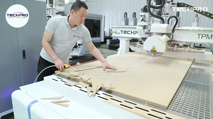 2023 new type ATC cnc router +saw blade（180° rotate) machine #cncmachine #woodworking #cncrouter