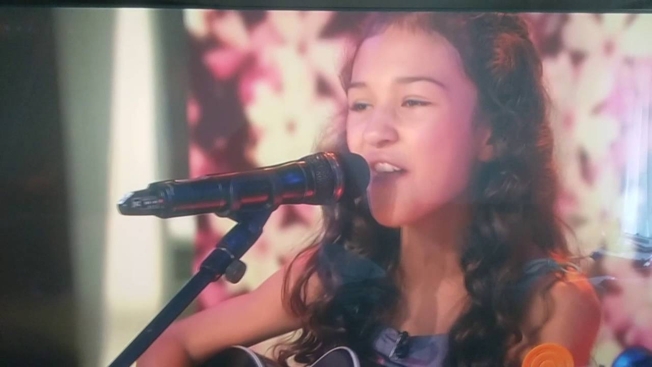 Zia Victoria YouTube