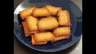 Atta Biscuit Recipe | Crispy Whole Wheat Biscuits in Cooker and in oven
