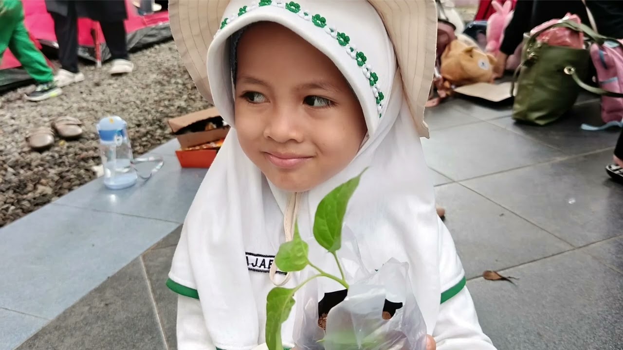 Outbound KB muslimat di Bale Tani