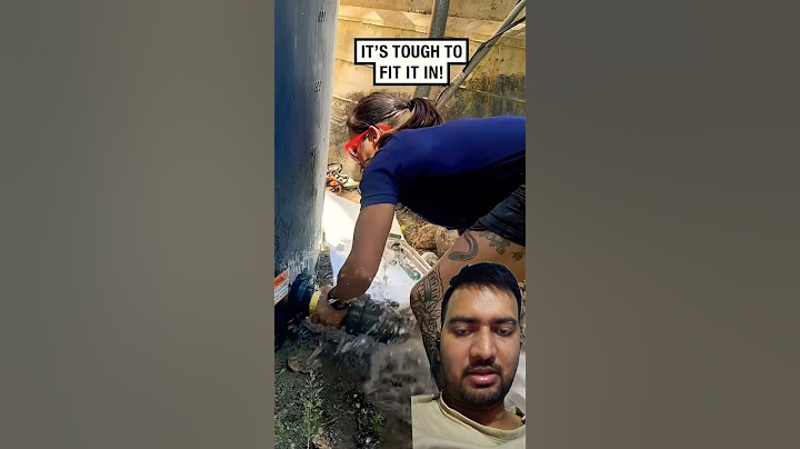 Oh..😲 Replacing a valve on a full water tank.👀🚰#trending #shorts #youtubeshorts #viralvideo #water