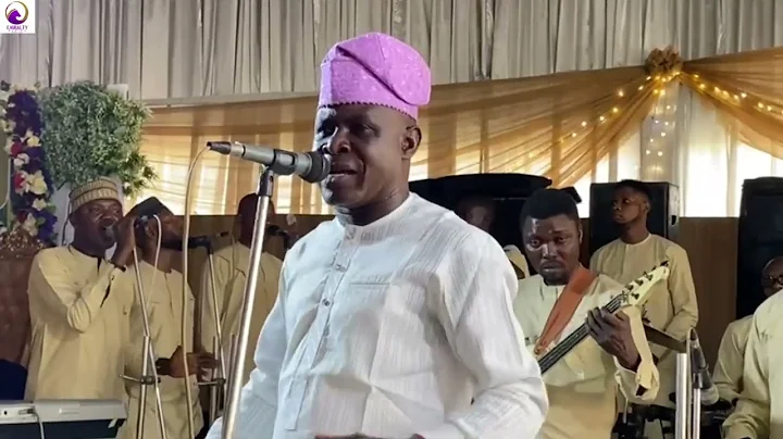 APALA FUJI: WASIU HARUNA ISHOLA SERENADES GUESTS OF HON. AKINSEMOYIN IN LAGOS
