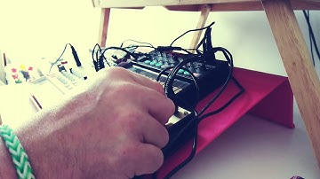 Four Synth jam. POCKET OPERATOR PO14SUB/KORG VOLCA KEYS/SAMPLE/FM. TLG Electro.