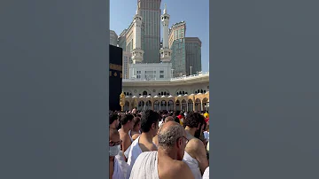 هتزور الكعبة قريب ياللي دخلت وصليت على رسول الله 