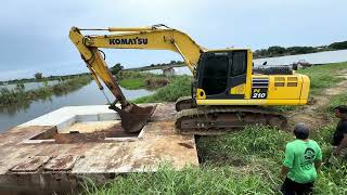 PAANO MAG SAKAY NG BACKHOE SA BARGE - KOMATSU PC210-10M0 EXCAVATOR