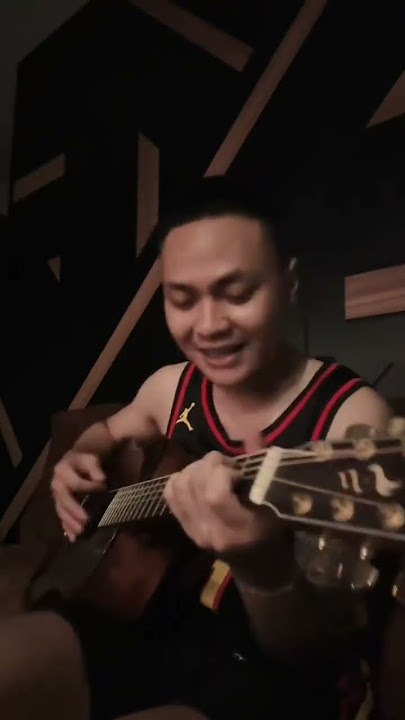 pura pura lupa versi timur?