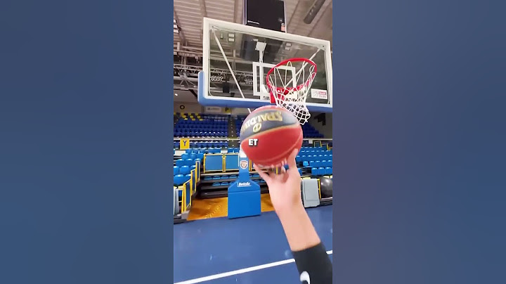 This is what it feels like to be Victor Wembanyama...🤯 #nba #stephcurry #wemby