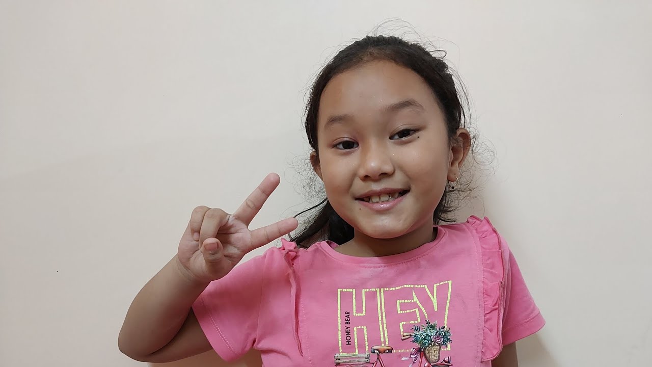 KIRTI THAPA 🤗🤗