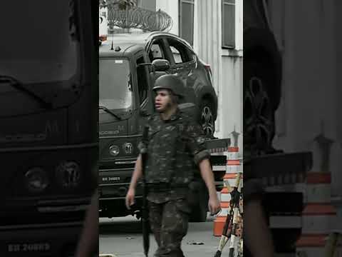Vídeo: Què és la consciència cibernètica de l'exèrcit de vessament?