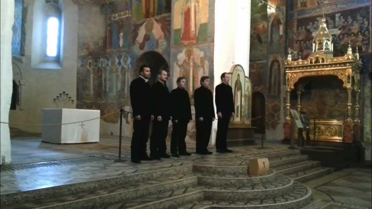 Три канона перед. Мужской хор в Суздальском монастыре. Всенародное пение в церкви. 3 Канона совмещенных. Поют священники в Суздале.