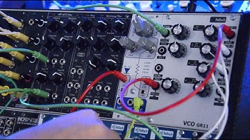 ARP 4075 Filter-OIIIAudio & VCO GR11-Rebach in Techno eurorack modular