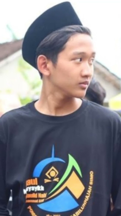 Putra KH. Anwar Zahid. Gus Bima