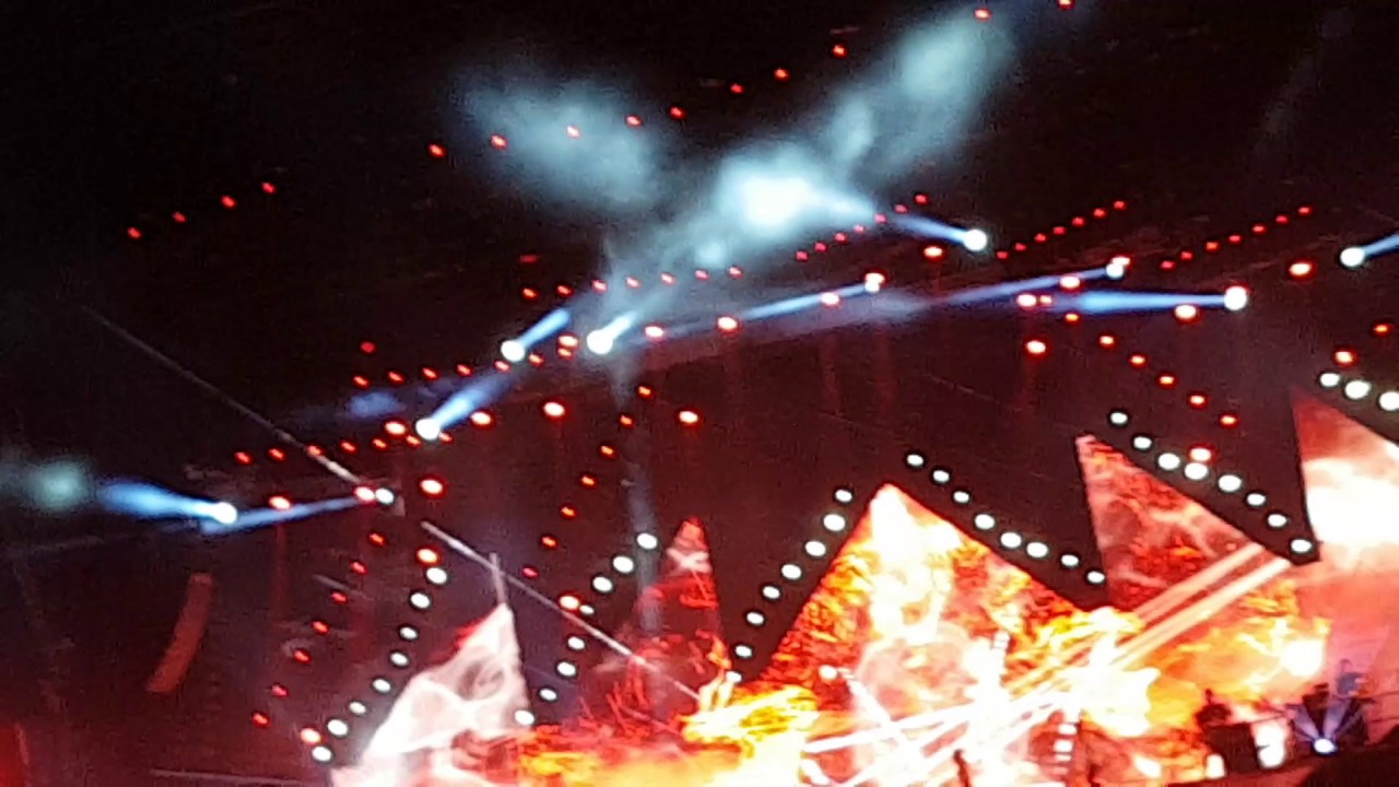 Let me love you. Foro Sol Ciudad de México 21 de Febrero 2017