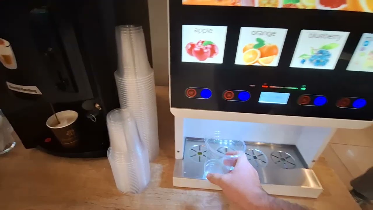 Hotel Zanzi breakfast 😋. Durres. Albania 🇦🇱 