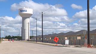 Anna weighs delaying fees for $10M entertainment district