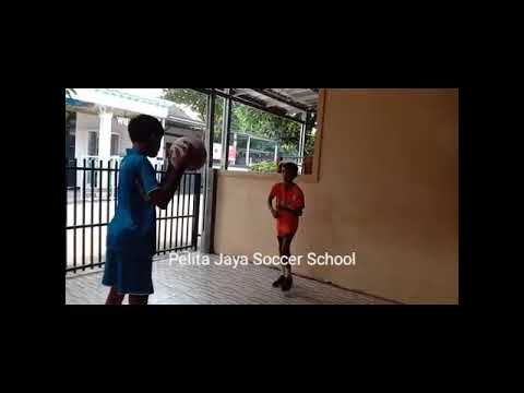 Kompetisi diliburkan, pesepakbola belia tetap lakukan ini!