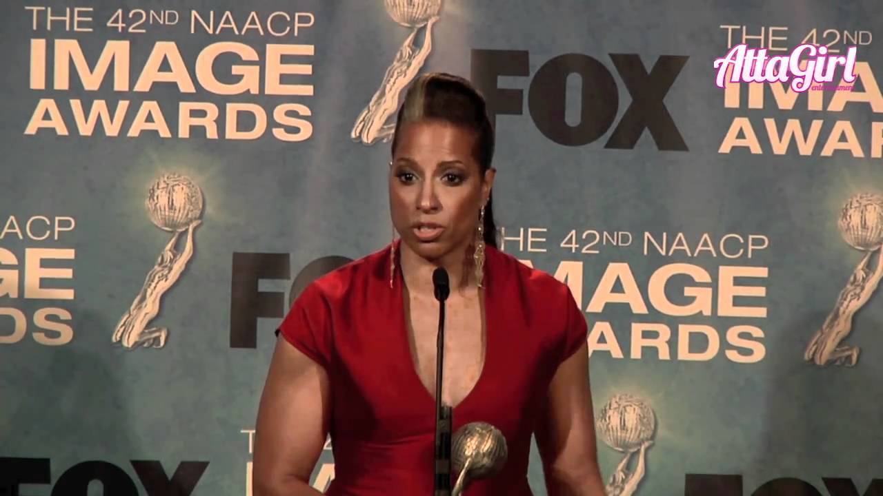 Millicent Shelton backstage @ 42nd NAACP Image Awards