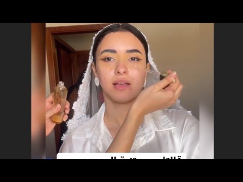 قالتلى مستنيه اليوم ده من بدرى اوى وواثقه فيكى فجائتنى أنها بتعرف تعمل ميكب لنفسها وعاوزه تكون شيك