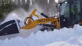 Heracles Wheel Loader in Sweden with Swekip 3080 in Snow