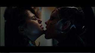 Video voorbeeld van "Rita licks Trini (Power Rangers Extended Scene)"