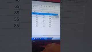 Excel में Auto जोड़ सिर्फ 2 सेकंड में 😱 | SUM Formula Explained in Hindi 💻 #excel #shorts