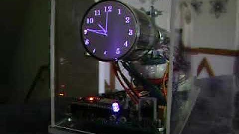 6LO2A CRT clock with OSC7.0 century font blue phosphor