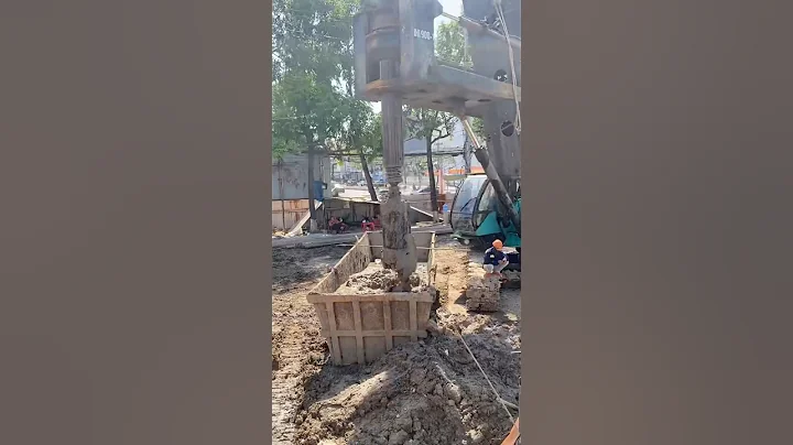 bored pile drilling #shorts #youtubeshorts #ytshorts #youtube #youtuber #fyp #construction