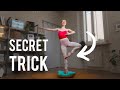 3 Ballet Exercises to Improve Balance の動画、YouTube動画。