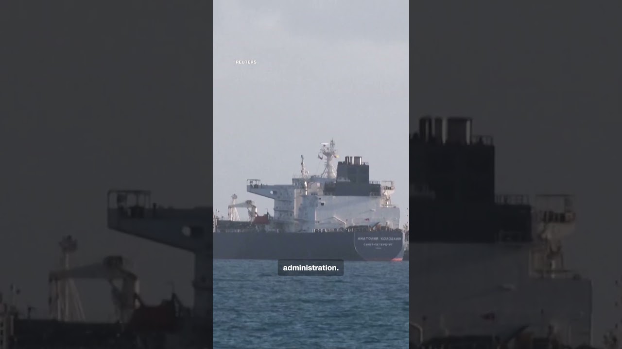 Russian ship docked in Cuba