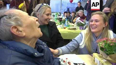 Israelis comfort lonely Holocaust survivors