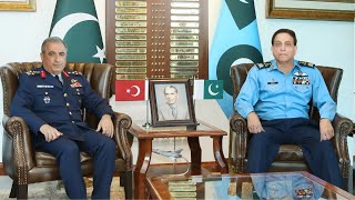 COMMANDER TURKISH AIR FORCE VISITS AIR HEADQUARTERS