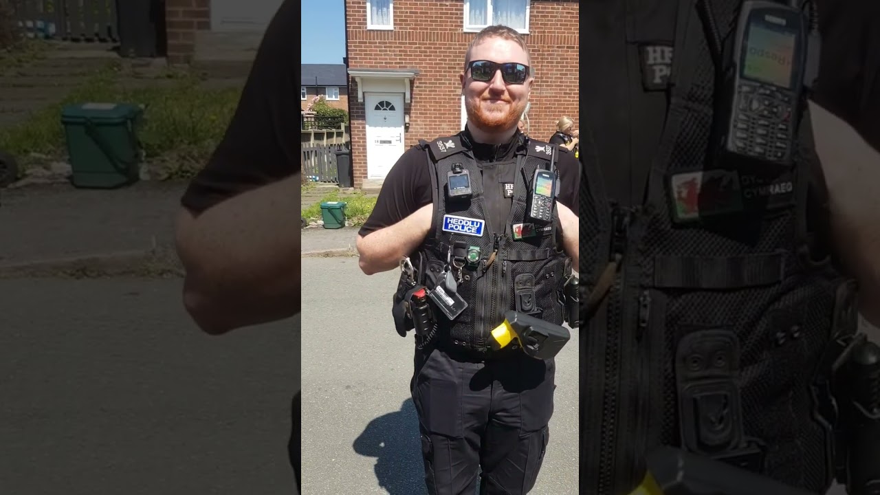 police officer BLOWS his whole Force up